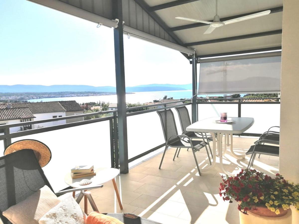 Lovely Sea View House In Malinska Island Krk ภายนอก รูปภาพ