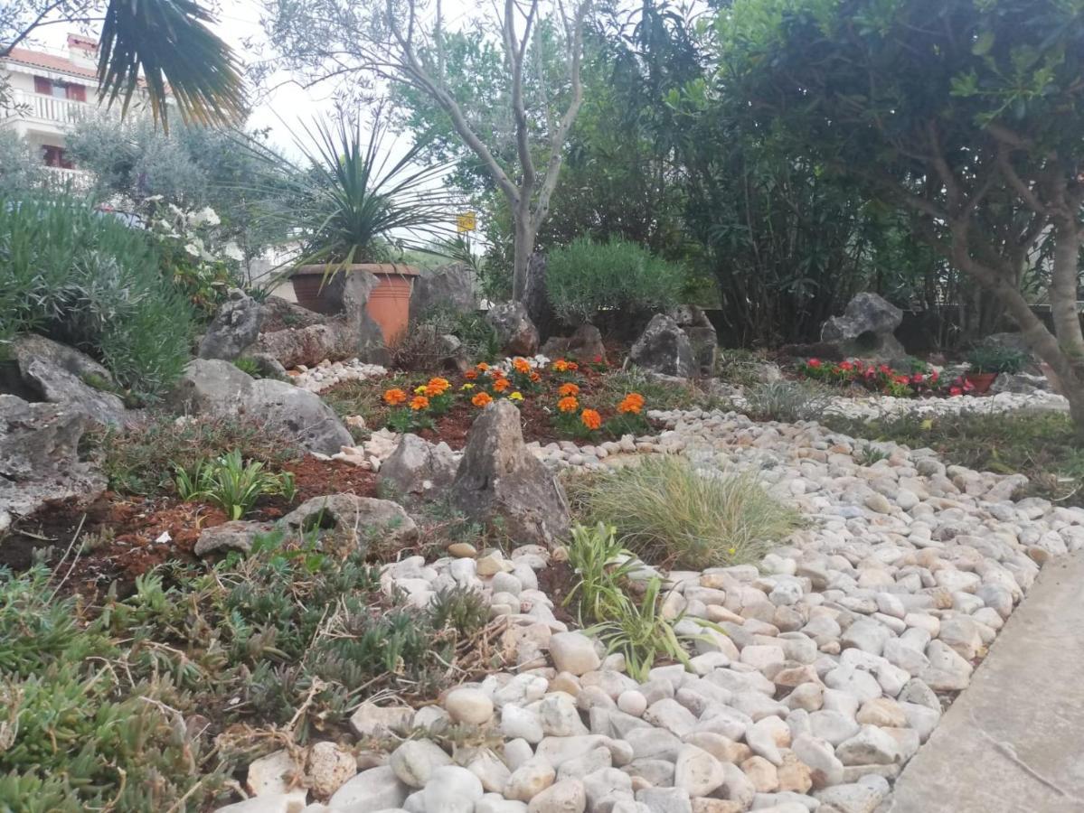 Lovely Sea View House In Malinska Island Krk ภายนอก รูปภาพ