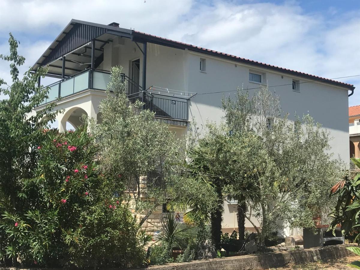 Lovely Sea View House In Malinska Island Krk ภายนอก รูปภาพ