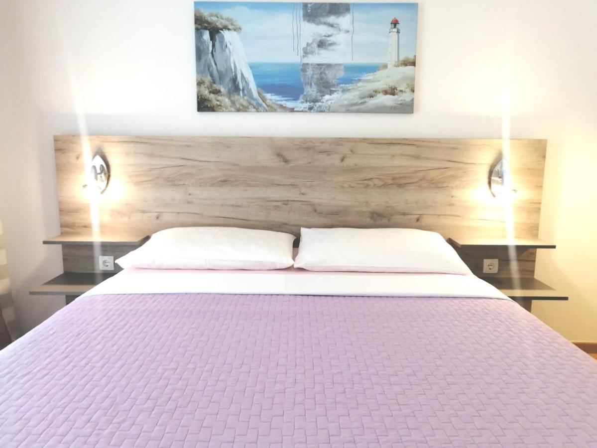 Lovely Sea View House In Malinska Island Krk ภายนอก รูปภาพ